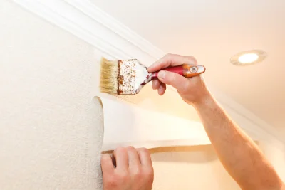 Pose de papier peint à Marnay — revêtements muraux et toiles de verre